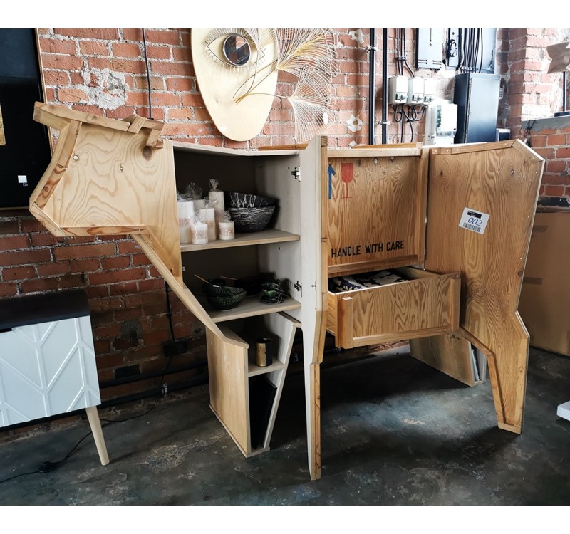 Kredens KROWA - drewno sklejka