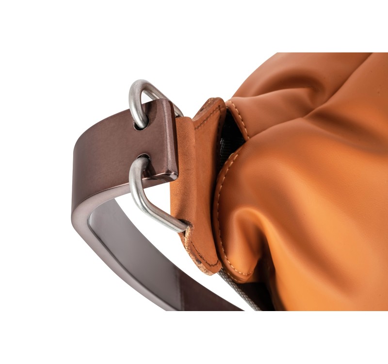 Fotel ARNI LOW z podnóżkiem - pomarańczowa ekoskóra, podstawa ciemna miedziana