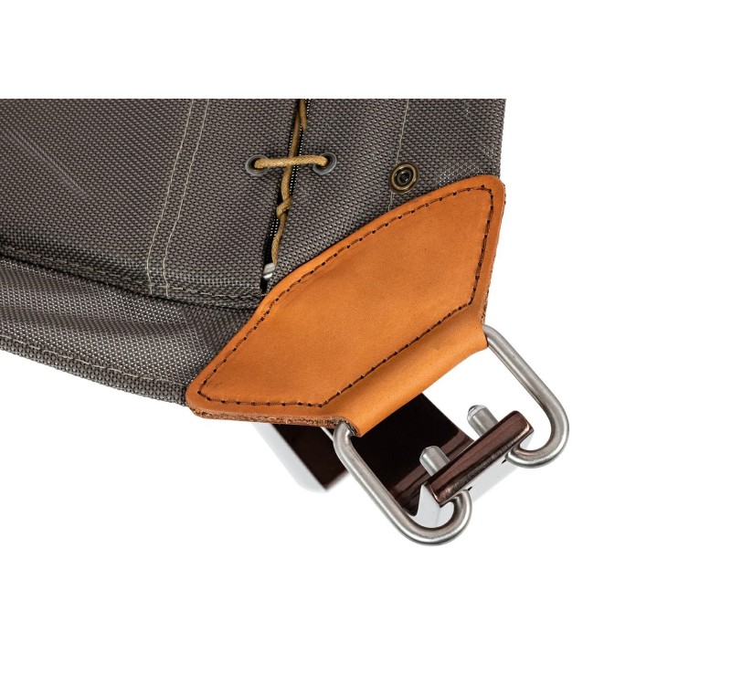 Fotel ARNI LOW z podnóżkiem - pomarańczowa ekoskóra, podstawa ciemna miedziana