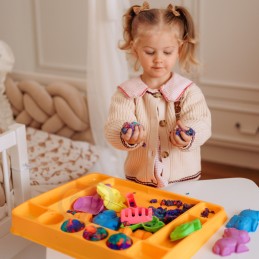 WOOPIE Piasek Kinetyczny 1,2 kg Zestaw XL ZOO Taca z Foremkami