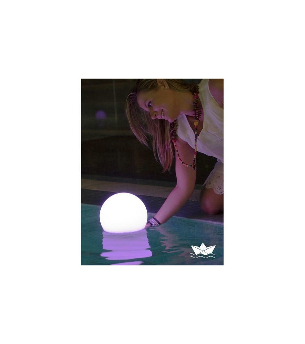 NEW GARDEN lampa ogrodowa BULY 20  FLOATING SOLAR & BATTERY biała