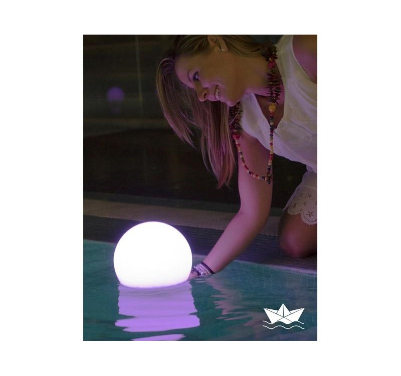 NEW GARDEN lampa ogrodowa BULY 30  FLOATING SOLAR & BATTERY biała